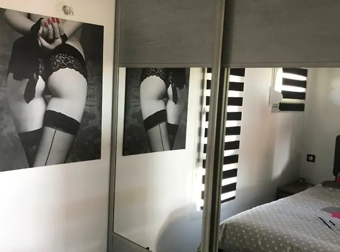 Quartier Naturiste Colline 4 *